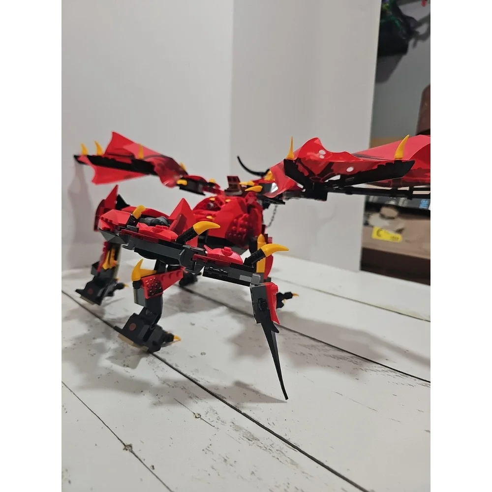 LEGO Ninjago 70653 Firstbourne Hunted Complete Only Dragon!!